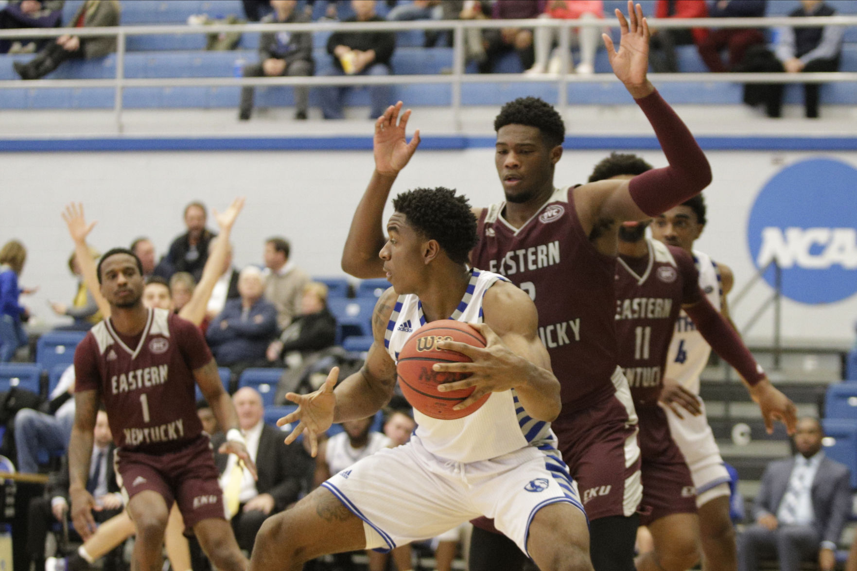GALLERY-EIU-v-EKU-mbb-028-020720.JPG